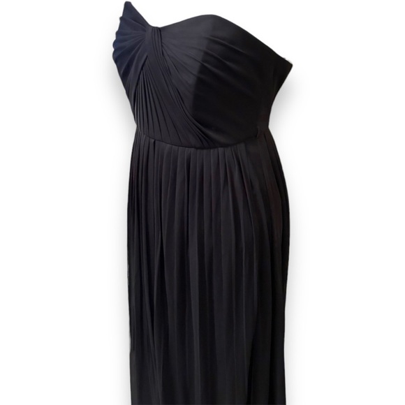 David’s Bridal Elegant Black Strapless Formal Empire Waist Maxi Dress - Picture 2 of 15